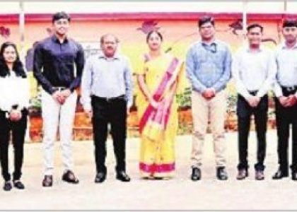 ప్రజలకు సేవ చేయడం అదృష్టంగా భావించాలి