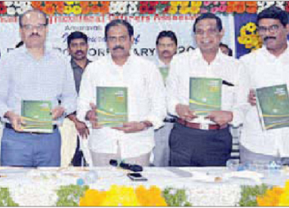 రైతులతో కలిసి పనిచేయటం అదృష్టం