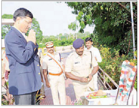 కలసిమెలసి పని చేస్తే.. ఆర్థికంగా ఆర్టీసీ బలోపేతం