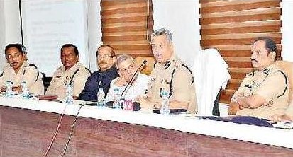 న్యాయస్థానాల మార్గదర్శకాలు పాటించాలి