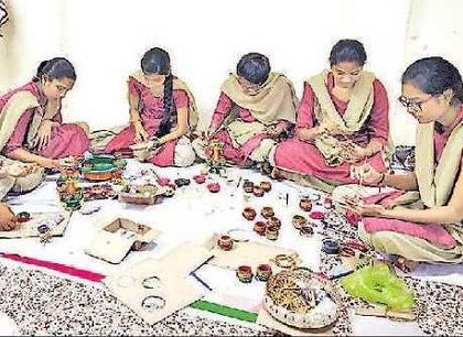 పర్యావరణ హితం.. సేవా దృక్పథం