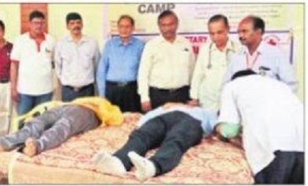 రక్తదానం చేయండి.. మానవత్వాన్ని చాటండి