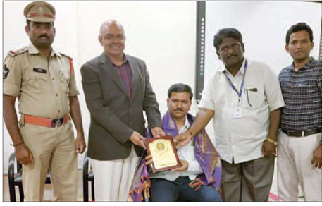 న్యాయవిజ్ఞాన అంశాలపై అవగాహన పెంచుకోవాలి
