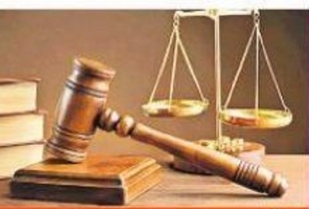 8 మంది న్యాయ మూర్తుల బదిలీ