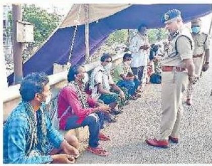 లాక్ డౌన్ నిబంధనలు స్వచ్ఛందంగా  పాటించాలి: సీపీ
