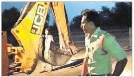 కోడి పందేల బరులు ధ్వంసం