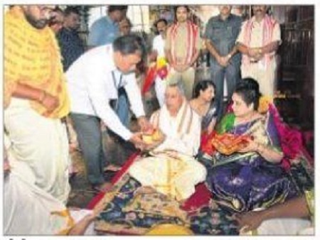 ఇంద్రకీలాద్రిపై సంక్రాంతి సందడి