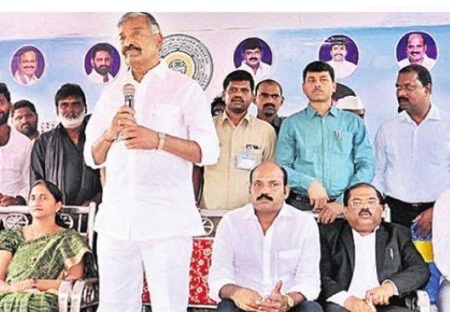 మోగిన 'అభివృద్ధి' గంట