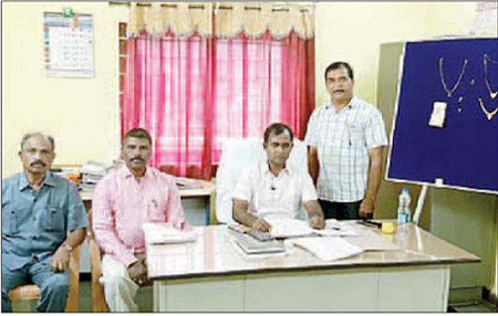 చోరీ కేసుల్లో నిందితుల అరెస్టు