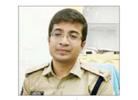 బ్లేడ్ బ్యాచ్, గంజాయి బ్యాచ్లపై ఉక్కుపాదం