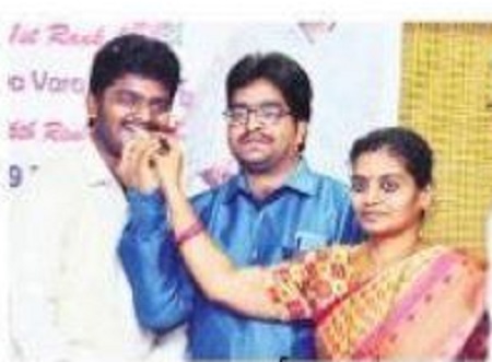 అదరగొట్టిన బెజవాడ కుర్రోడు
