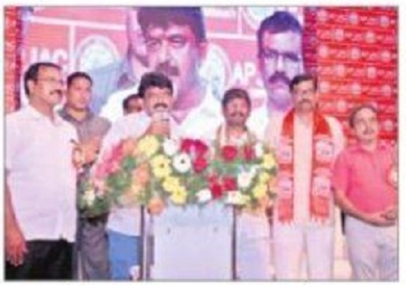 ఉద్యోగుల సంక్షేమమే లక్ష్యం