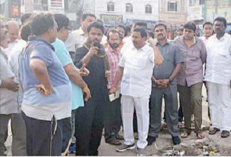వన్ టౌన్ సమస్యల పరిష్కారంపై దృష్టిపెట్టాలి