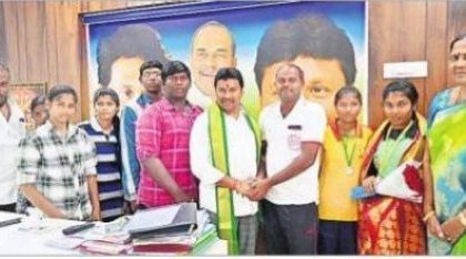 జాతీయస్థాయి పోటీల్లో సత్తా చాటాలి