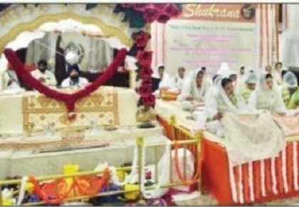 48 గంటల పాటు నిర్విరామంగా గురు గ్రంథ్ పఠనం