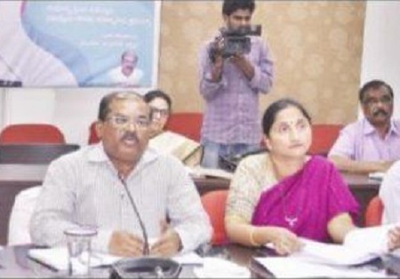 నవశకం డేటా నమోదును నాణ్యతగా రూపొందించండి