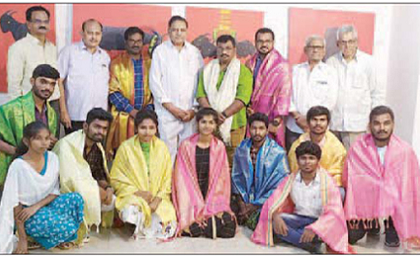 మీ కళాఖండాలు అద్భుతం