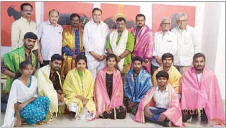 మీ కళాఖండాలు అద్భుతం