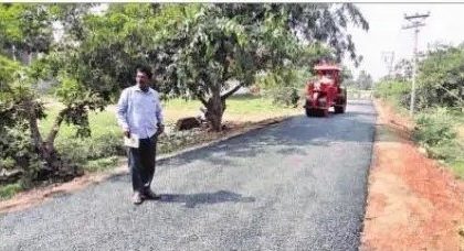 రహదారులపై  అభివృద్ధి పరుగు