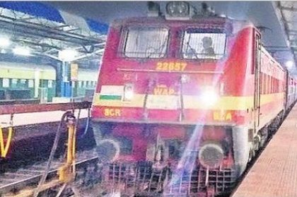 ముందుగా వచ్చేస్తున్నాయ్!