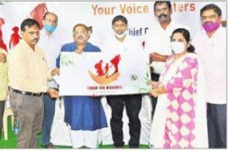 వలస శ్రామికుల హక్కుల రక్షణకు కృషి