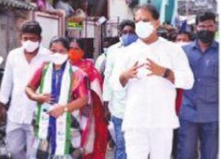 సంక్షేమానికి ప్రజా సంకల్పయాత్ర నాంది