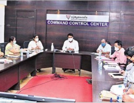 ఫిర్యాదులపై అలసత్వం వద్దు
