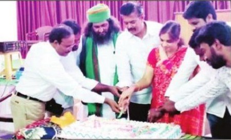 హౌస్ ఆఫ్ ప్రేయర్ చర్చిలో ఘనంగా సెమీక్రిస్మస్
