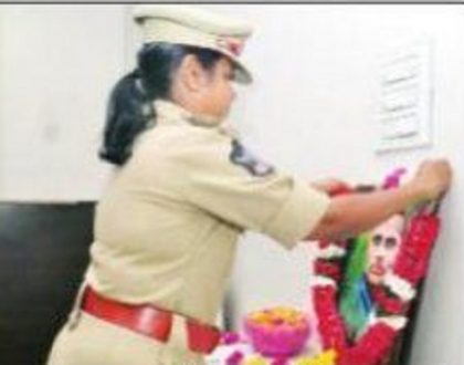 సీపీ కార్యాలయంలో పొట్టి శ్రీరాములు వర్ధంతి