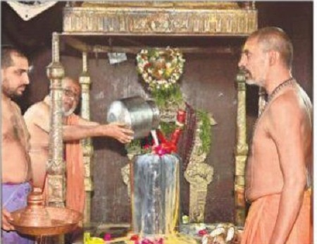 శివనామంతో మార్మోగిన శివాలయాలు