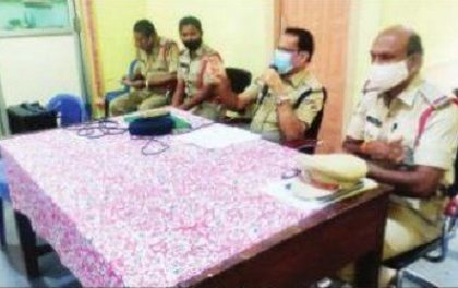 మహిళలు అప్రమత్తంగా ఉండాలి