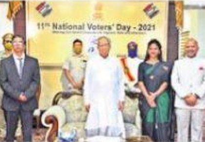 ప్రజాస్వామ్యంలో 'ఓటే' వజ్రాయుధం