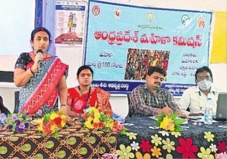 మహిళలు, బాలికల రక్షణకు ప్రత్యేక చట్టాలు