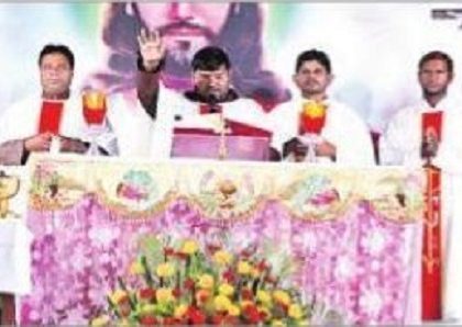 కుటుంబాలలో శాంతి ఉండాలి