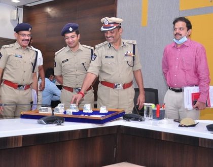 వెండి సింహాల చోరుడి అరెస్ట్