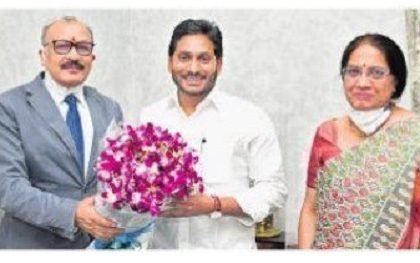 సమిష్టి కృషితో ప్రగతిపథంలో..