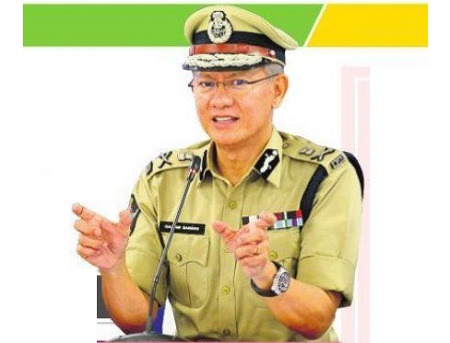 కాలానుగుణంగా వృత్తి నైపుణ్యం పెంచుకుంటాం
