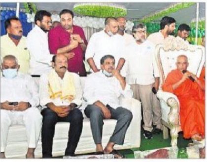 గోమాతది ప్రత్యేక స్థానం