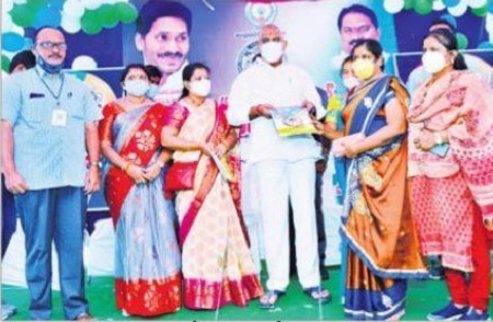 ప్రతి ఇంటా సంతోషం ప్రభుత్వ లక్ష్యం