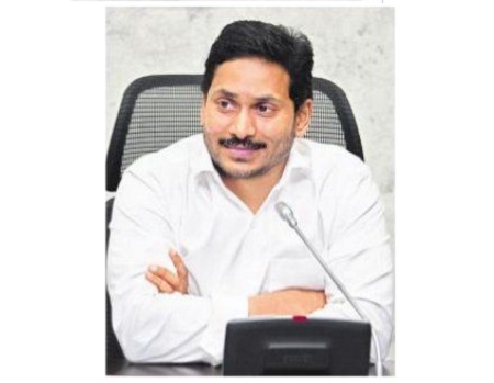 స్కూళ్లలో పిల్లల హాజరుపై దృష్టి