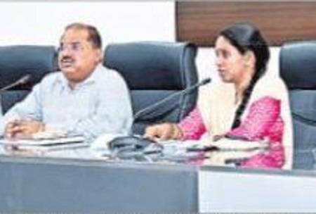 అభ్యర్థుల ఎన్నికల వ్యయాన్ని పసిగట్టండి