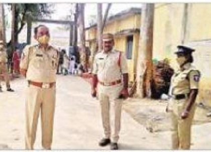 పోలింగ్ సరళి పరిశీలన