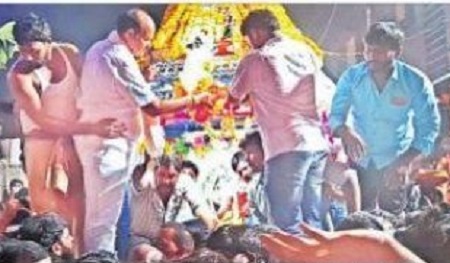 తల్లీ బయలెల్లినాదో..