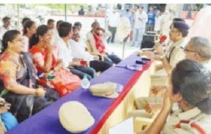 పోలీసుస్టేషన్ లో కార్పొరేటర్ అభ్యర్థుల సమావేశం