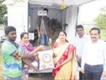 రెండో రోజు కొనసాగిన ఇంటింటికీ రేషన్