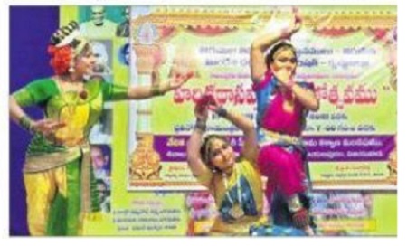 ఆకట్టుకున్న నృత్యోత్సవం