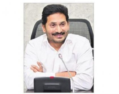 కార్పోరేట్ కు దీటుగా ప్రభుత్వ ఆస్పత్రులు