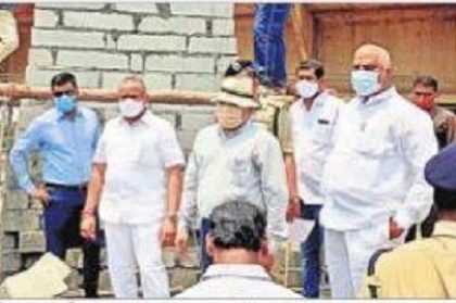 గ్రేట్ 'వాల్' ఆఫ్ కరకట్ట