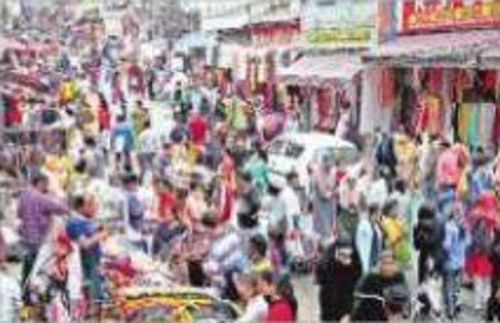 వ్యాక్సిన్ వేసుకోవాలి.. నిబంధనలు పాటించాలి
