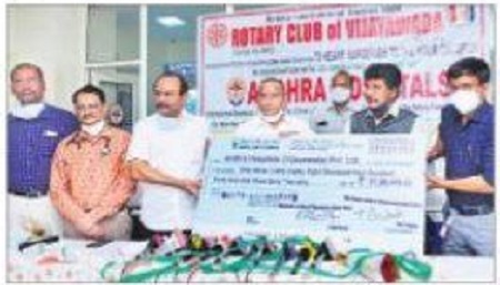 సేవాభావం ఉన్న ఆస్పత్రులకు సహకారం